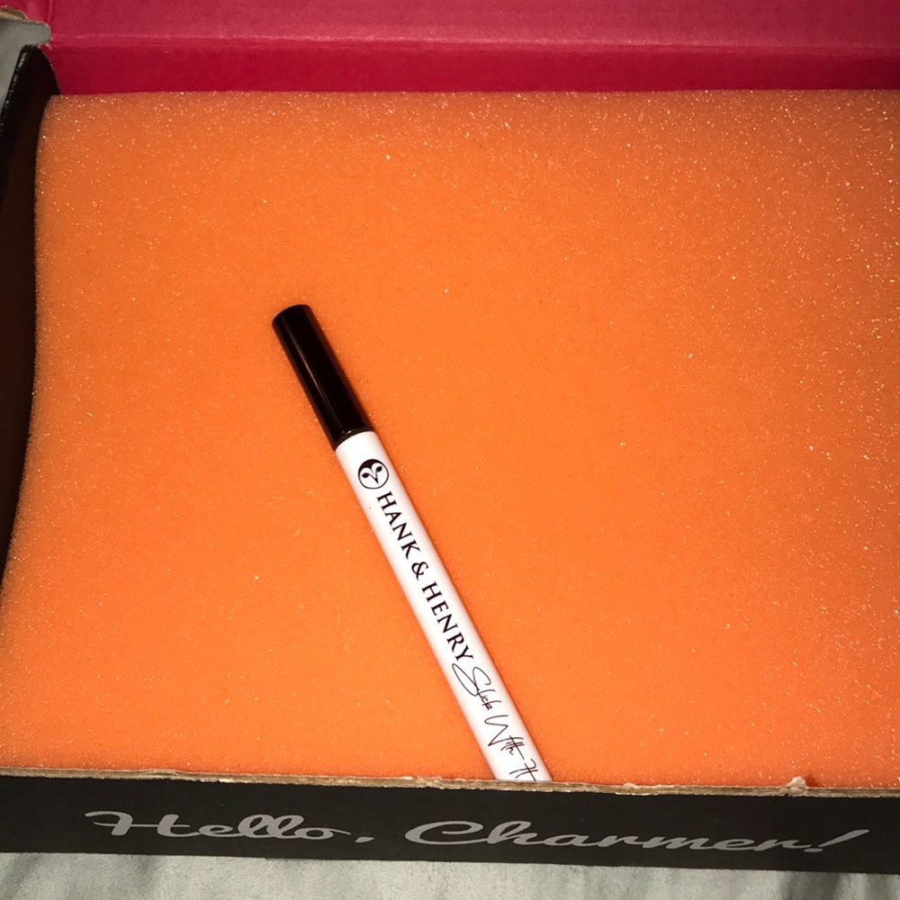 Hank and henry Long wear liquid eyeliner